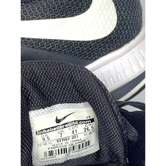 Nike Women's Zoom Winflo 3 Size 9.5 Black White Running Training Athleisure Gym - Picture 11 of 11